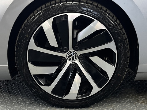 2.0 TSI R-Line Fastback 5dr Petrol DSG Euro 6 (s/s) (190 ps)