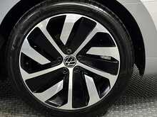 Volkswagen Arteon TSI R-Line 