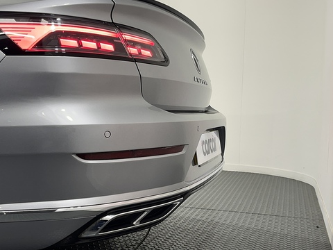 2.0 TSI R-Line Fastback 5dr Petrol DSG Euro 6 (s/s) (190 ps)