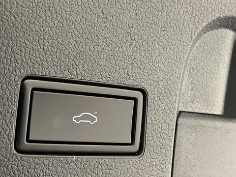 2.0 TSI R-Line Fastback 5dr Petrol DSG Euro 6 (s/s) (190 ps)