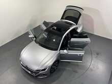 Volkswagen Arteon TSI R-Line 