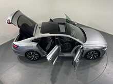 Volkswagen Arteon TSI R-Line 