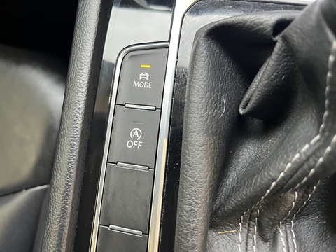 2.0 TSI R-Line Fastback 5dr Petrol DSG Euro 6 (s/s) (190 ps)