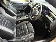 Volkswagen Arteon TSI R-Line 