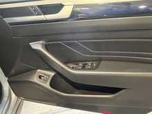 Volkswagen Arteon TSI R-Line 