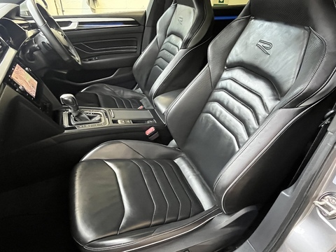 2.0 TSI R-Line Fastback 5dr Petrol DSG Euro 6 (s/s) (190 ps)