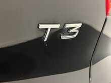 Volvo XC40 T3 Momentum 