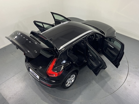 1.5 T3 Momentum SUV 5dr Petrol Auto Euro 6 (s/s) (163 ps)