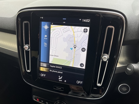 1.5 T3 Momentum SUV 5dr Petrol Auto Euro 6 (s/s) (163 ps)