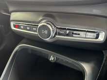 Volvo XC40 T3 Momentum 