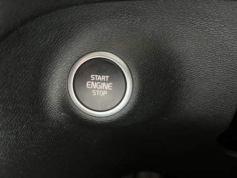 1.5 T3 Momentum SUV 5dr Petrol Auto Euro 6 (s/s) (163 ps)