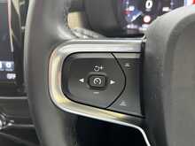 Volvo XC40 T3 Momentum 