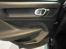 Volvo XC40 T3 Momentum 