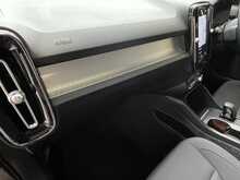 Volvo XC40 T3 Momentum 