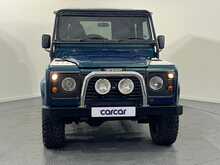 Land Rover Defender 90 V8 50th Anniversary 