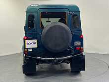 Land Rover Defender 90 V8 50th Anniversary 