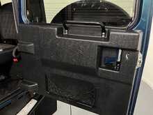 Land Rover Defender 90 V8 50th Anniversary 