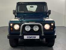 Land Rover Defender 90 V8 50th Anniversary 