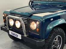 Land Rover Defender 90 V8 50th Anniversary 