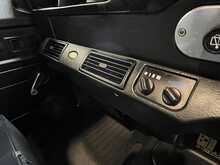 Land Rover Defender 90 V8 50th Anniversary 