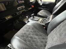 Land Rover Defender 90 V8 50th Anniversary 