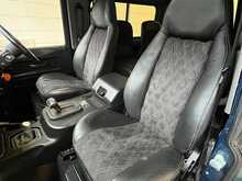 Land Rover Defender 90 V8 50th Anniversary 