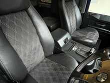 Land Rover Defender 90 V8 50th Anniversary 