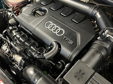 1.8 TFSI Roadster 2dr Petrol Manual Euro 5 (160 ps)