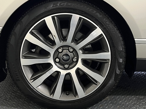 4.4 SD V8 Vogue SE SUV 5dr Diesel Auto 4WD Euro 6 (s/s) (339 ps)