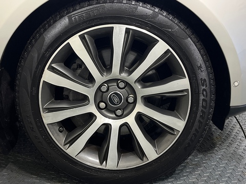 4.4 SD V8 Vogue SE SUV 5dr Diesel Auto 4WD Euro 6 (s/s) (339 ps)