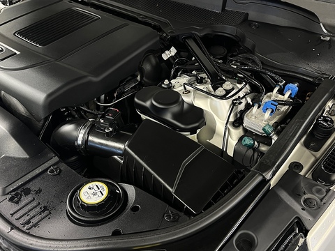 4.4 SD V8 Vogue SE SUV 5dr Diesel Auto 4WD Euro 6 (s/s) (339 ps)