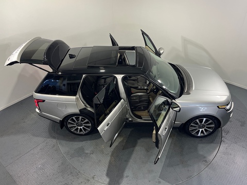 4.4 SD V8 Vogue SE SUV 5dr Diesel Auto 4WD Euro 6 (s/s) (339 ps)