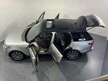 Land Rover Range Rover SD V8 Vogue SE 