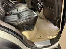 Land Rover Range Rover SD V8 Vogue SE 