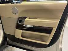 Land Rover Range Rover SD V8 Vogue SE 