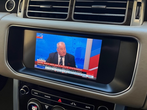 4.4 SD V8 Vogue SE SUV 5dr Diesel Auto 4WD Euro 6 (s/s) (339 ps)