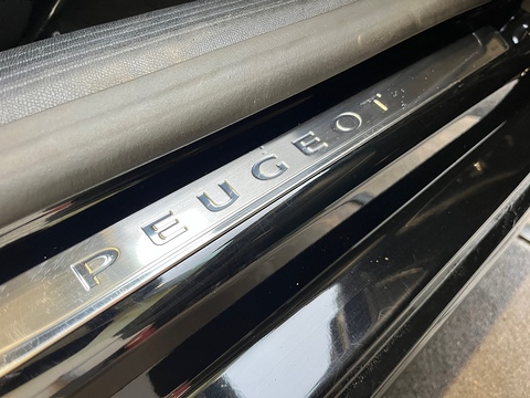 1.2 PureTech GT Line Estate 5dr Petrol EAT Euro 6 (s/s) (130 ps)