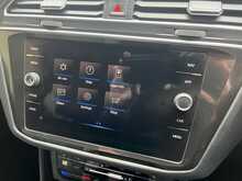Volkswagen Tiguan TDI R-Line 