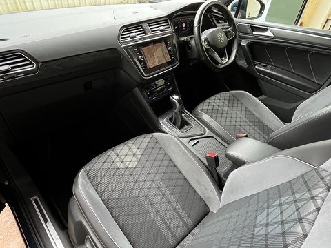 2.0 TDI R-Line SUV 5dr Diesel DSG Euro 6 (s/s) (150 ps)