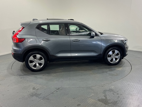 2.0 D3 Momentum SUV 5dr Diesel Auto Euro 6 (s/s) (150 ps)