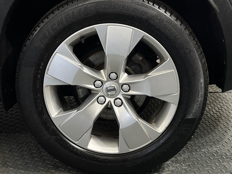 2.0 D3 Momentum SUV 5dr Diesel Auto Euro 6 (s/s) (150 ps)