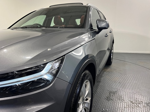 2.0 D3 Momentum SUV 5dr Diesel Auto Euro 6 (s/s) (150 ps)