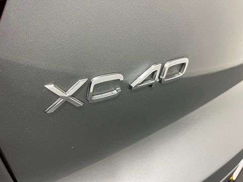 2.0 D3 Momentum SUV 5dr Diesel Auto Euro 6 (s/s) (150 ps)