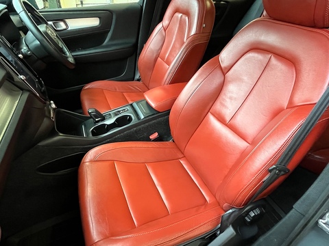2.0 D3 Momentum SUV 5dr Diesel Auto Euro 6 (s/s) (150 ps)