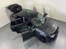 Land Rover Range Rover Sport D300 MHEV HSE Dynamic Black 