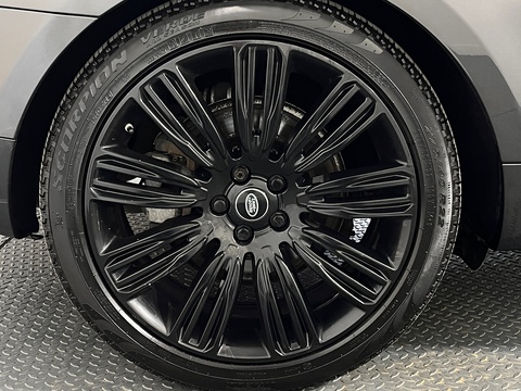 3.0 D300 MHEV HSE Dynamic Black SUV 5dr Diesel Auto 4WD Euro 6 (s/s) (300 ps)