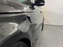 Land Rover Range Rover Sport D300 MHEV HSE Dynamic Black 