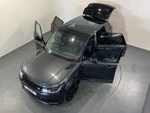 Land Rover Range Rover Sport D300 MHEV HSE Dynamic Black 