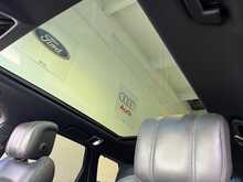 Land Rover Range Rover Sport D300 MHEV HSE Dynamic Black 