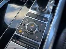 Land Rover Range Rover Sport D300 MHEV HSE Dynamic Black 